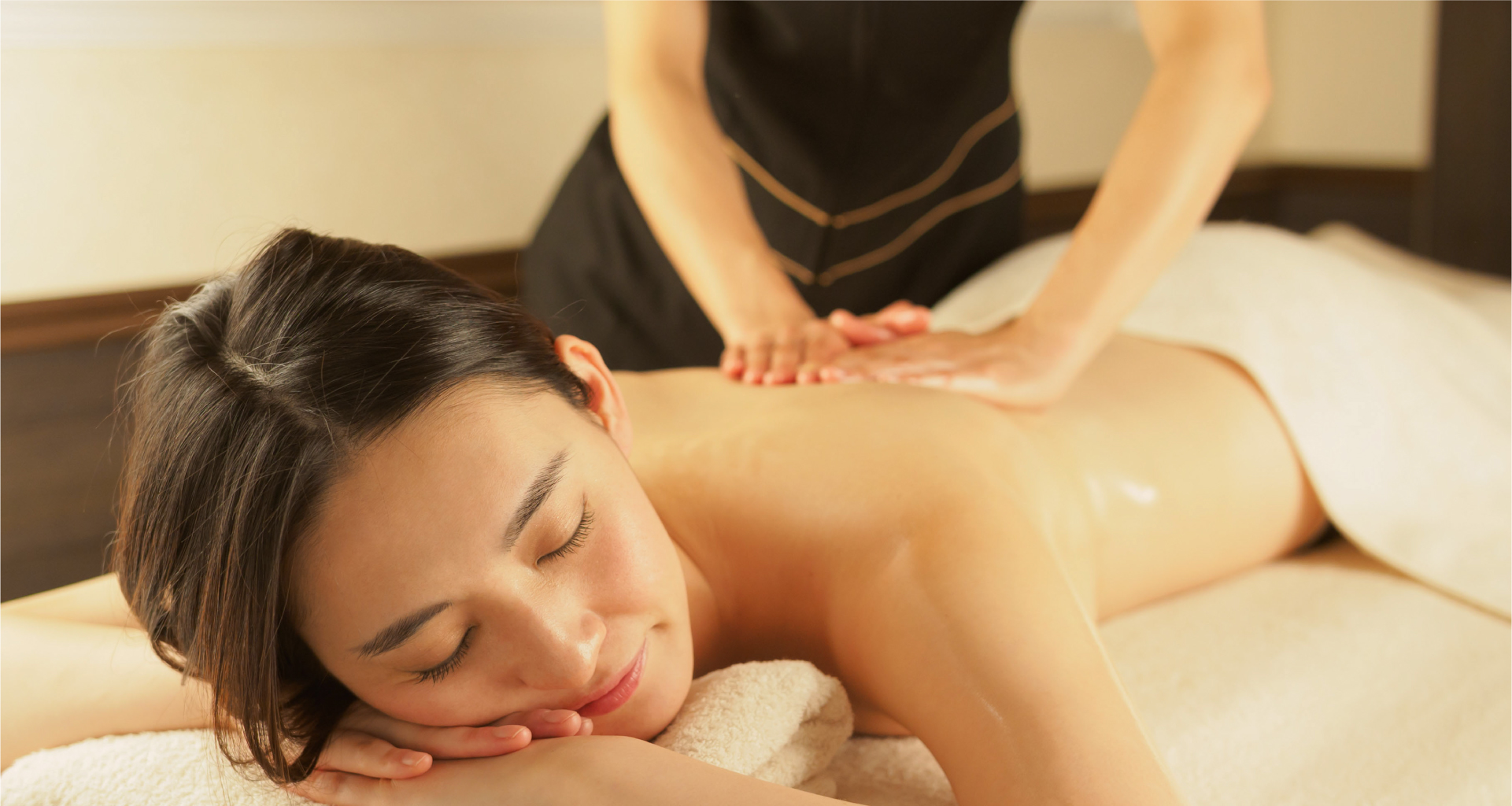 神戸三宮のリラクゼーションサロンViageのアロマトリートメント