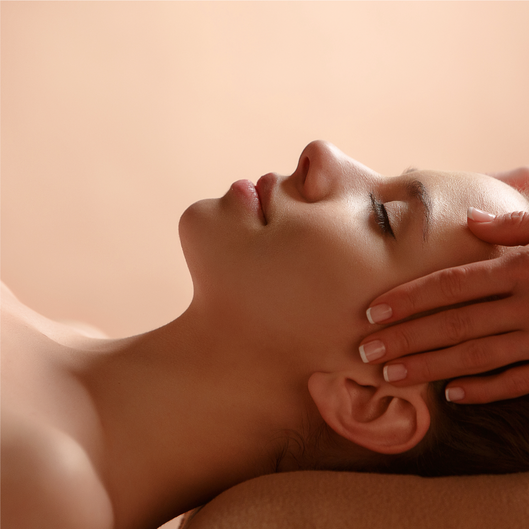 ヘッドスパの施術イメージ